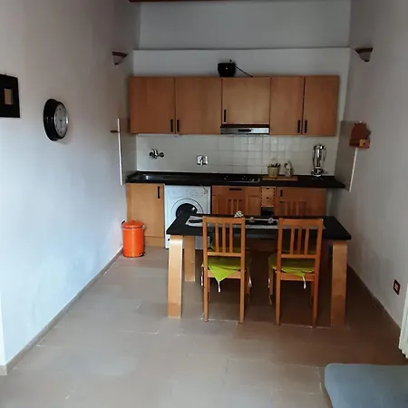 Celeste Alloggio Turistico Apartman Capodimonte